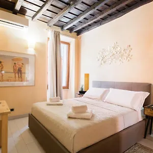 trinit-dei-monti.it-romehotels.com/
